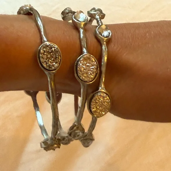 Graziano Silver Bangle Bracelets β Set of 3 Crystal & Druzy Stack NWT - Picture 6 of 6